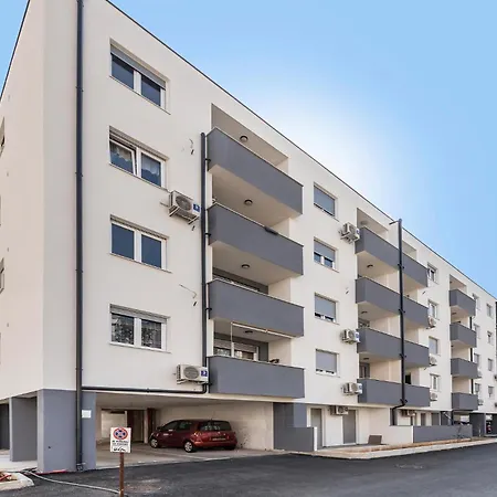 Apartamento 2 Bedroom Gorgeous In Pula